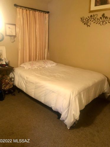 3001 Avenida Obregon, Tucson AZ 85746-7945 exterior