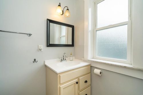 4974 Bancroft Ave, Saint Louis MO 63109-2416 exterior