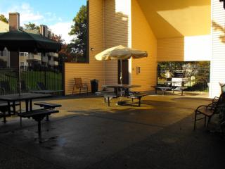 10102 8th Ave, Seattle WA  98168-1500 exterior