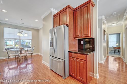 17 Spencer Dr, Jackson Twp NJ  08527-4389 exterior