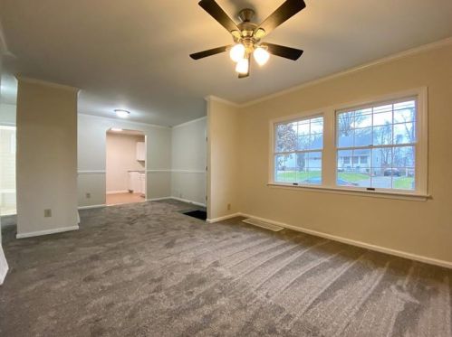 152 Bryant Dr, Pittsburgh PA 15235-4627 exterior