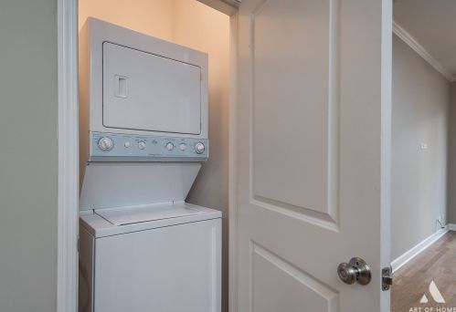 3709 Kenneth Ave, Chicago IL 60641-3029 exterior