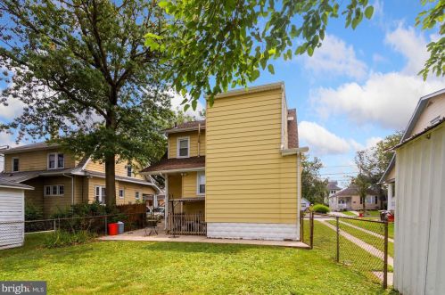 13 Greenwood Ave, Camden NJ 08107-1245 exterior