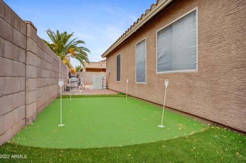 944 Morelos St, Chandler AZ 85226-4987 exterior