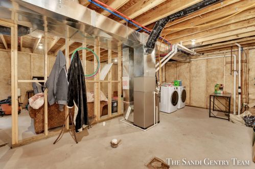 346 Mason Ave, Meskegon MI  49441-1946 exterior