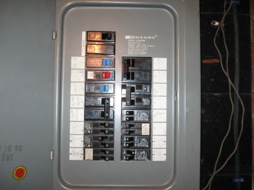 284 Dickinson St, Springfield MA 01108-1871 exterior