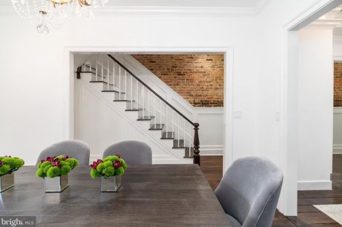 111 Prince St, Alexandria VA 22314-2934 exterior