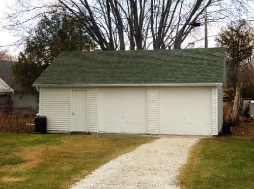 1206 13 St, Manitowoc WI 54220-5125 exterior