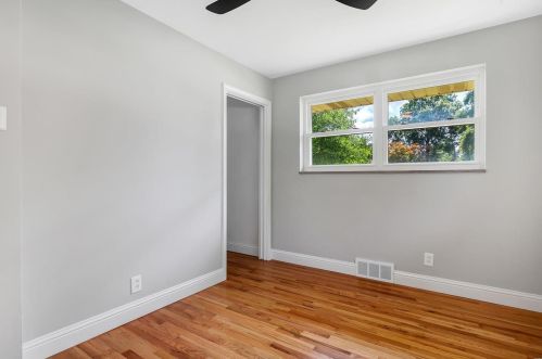 8820 Anaconda Dr, Saint Louis MO 63126-2301 exterior