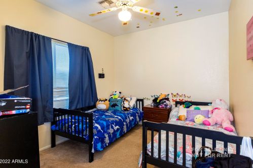 2903 Cavalier Dr, Phoenix AZ 85019-1717 exterior