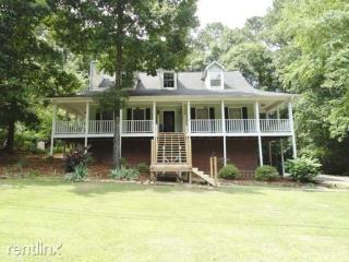 1739 Russet Woods Ln, Birmingham AL  35244-8215 exterior