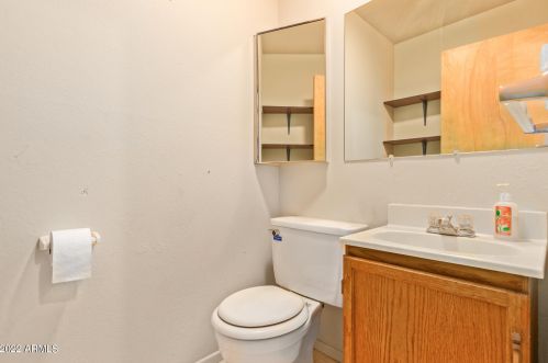 15014 37 Ave, Phoenix AZ 85053-5508 exterior