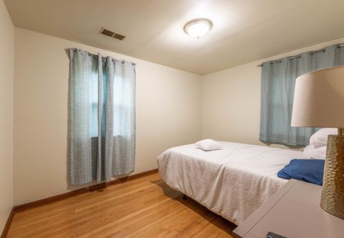 2612 12 Ave, Broadview IL 60153-1401 exterior