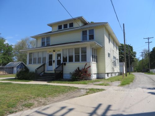 2214 Denmark St, Meskegon, MI 49441-1404