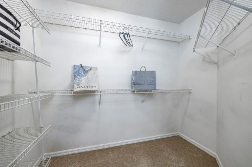 8820 Cypress Hammock Dr, Tampa FL 33614-1952 exterior