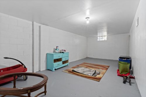 4625 74, Milwaukee WI 53218-4750 exterior