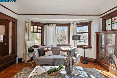 1601 Harmon St, Berkeley CA 94703-2415 exterior