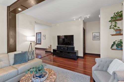 1814 5th St, Milwaukee WI 53204-3901 exterior