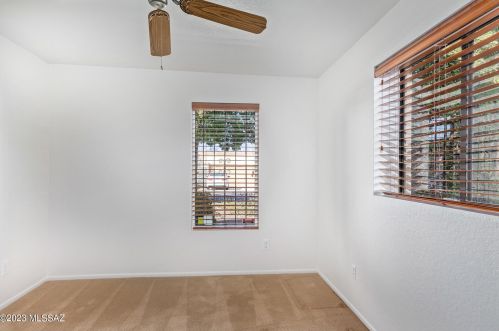 8952 Seneca St, Tucson AZ 85716-3200 exterior