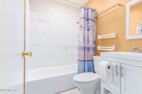 2640 Calle Yucatan, Tucson AZ  85730-1109 exterior