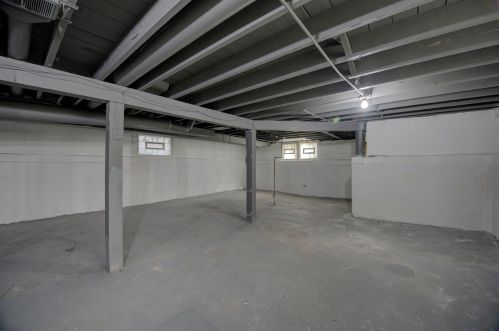 10234 Perry Ave, Chicago IL  60628-2039 exterior