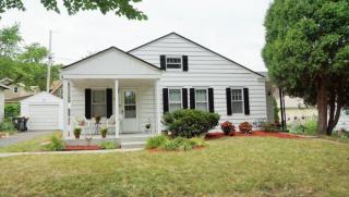 2343 71st St, Milwaukee, WI 53213-1301