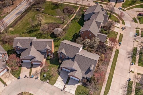 9416 Natalie Cir, Saint Louis MO 63132-3177 exterior