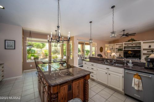 37660 Mashie Dr, Tucson AZ 85739-1134 exterior