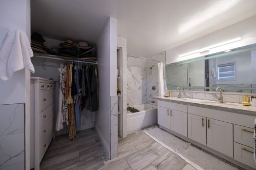 9116 Frankstown Rd, Pittsburgh PA  15235-1433 exterior