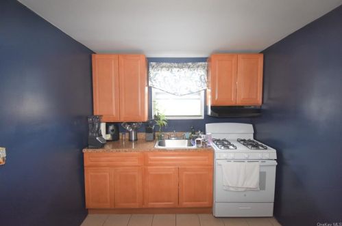 21 High St, Mount Vernon NY 10550-1803 exterior