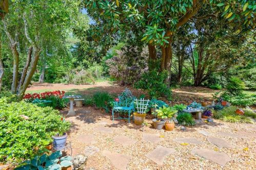 5010 Strickland Rd, Gainesville GA 30507-8755 exterior