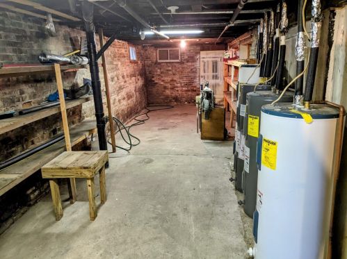 1715 Washington St, Manitowoc WI 54220-4850 exterior