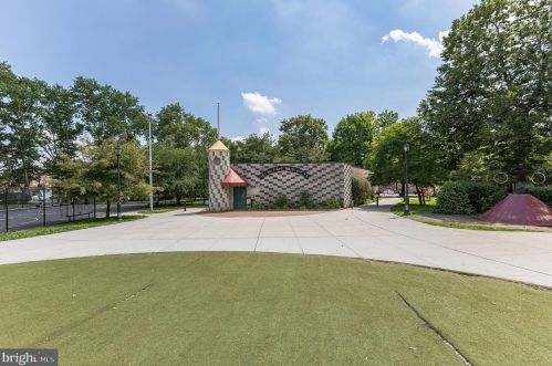 1638 Lawrence St, Philadelphia PA 19120-1859 exterior