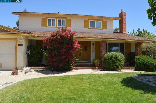 1355 Sumac Cir, Concord, CA 94521-3628