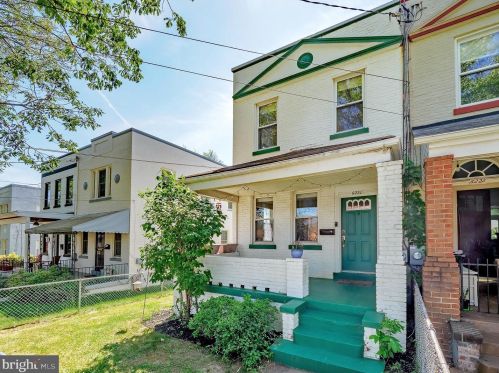 6220 5th St, Washington, DC 20011-1335