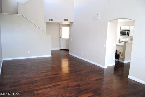 8127 Midnight Way, Tucson AZ  85741-1201 exterior