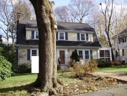 32 Jameson Rd, Newton, MA 02458-2601