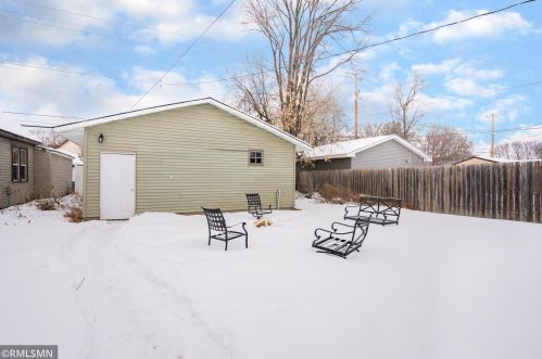 228 1 Ave, South Saint Paul MN 55075-2302 exterior