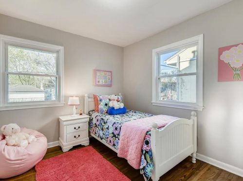 1648 Idaho Ave, Saint Paul MN  55106-1318 exterior