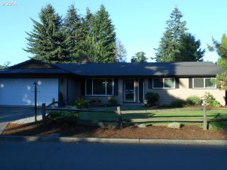 412 194th Ave, Portland, OR 97230-7846