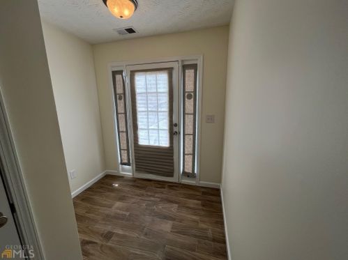 6244 Redan, Lithonia GA  30058-2610 exterior