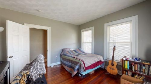 30 Chapman St, New Britain CT 06051-2807 exterior