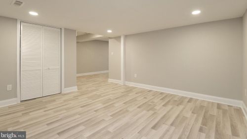 1411 Leister Dr, Silver Spring MD 20904-1548 exterior