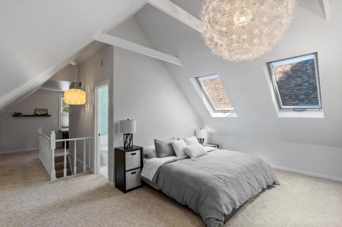 214 Vine St, Milwaukee WI 53205-1451 exterior