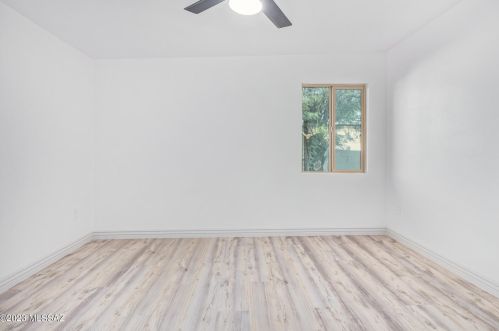 4121 Mars St, Tucson AZ 85741-1872 exterior