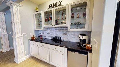 9601 Royal Poinciana Dr, Fort Pierce FL  34987-2508 exterior