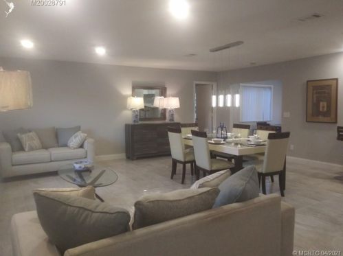 3101 Canby Rd, Fort Pierce FL  34952-5860 exterior