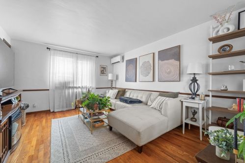 135 Owendale Ave, Pittsburgh PA  15227-1934 exterior