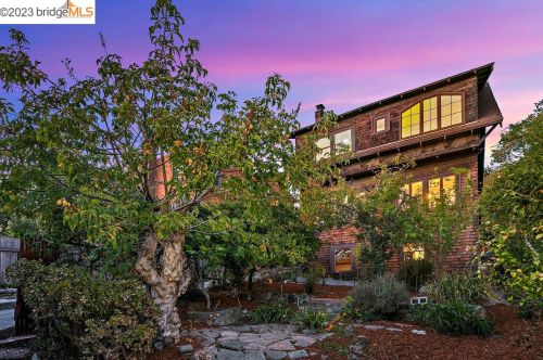 930 Shattuck Ave, Berkeley CA 94707-2401 exterior