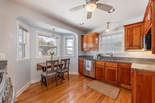 2346 90, Milwaukee WI 53226-4512 exterior